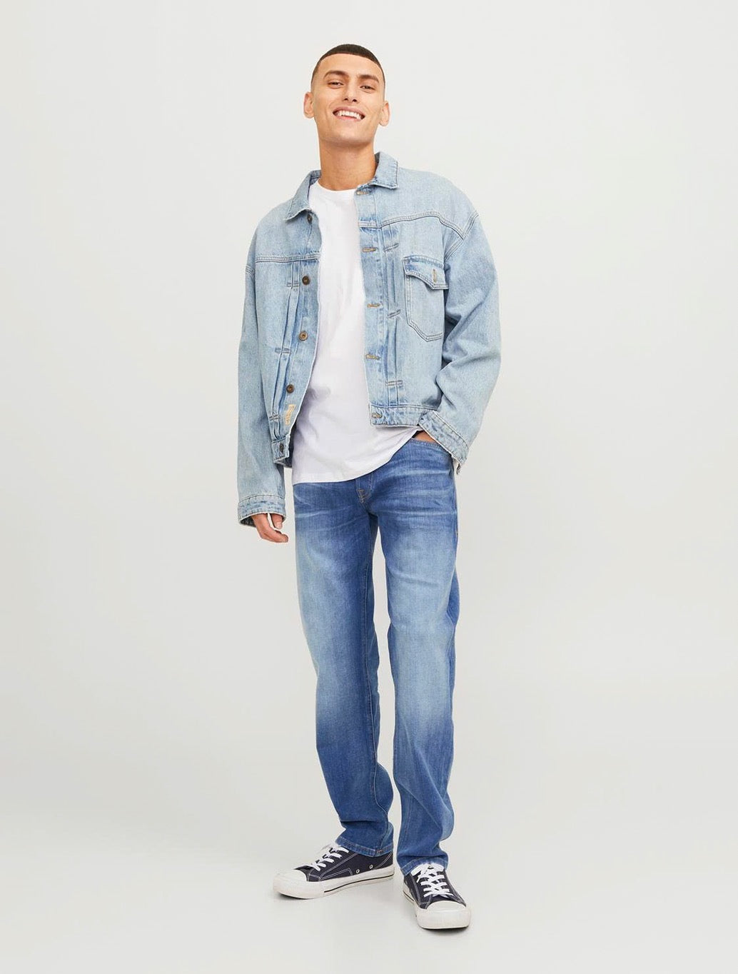 Jack & Jones Mike Original 411 Tapered Fit Jean in Denim Blue