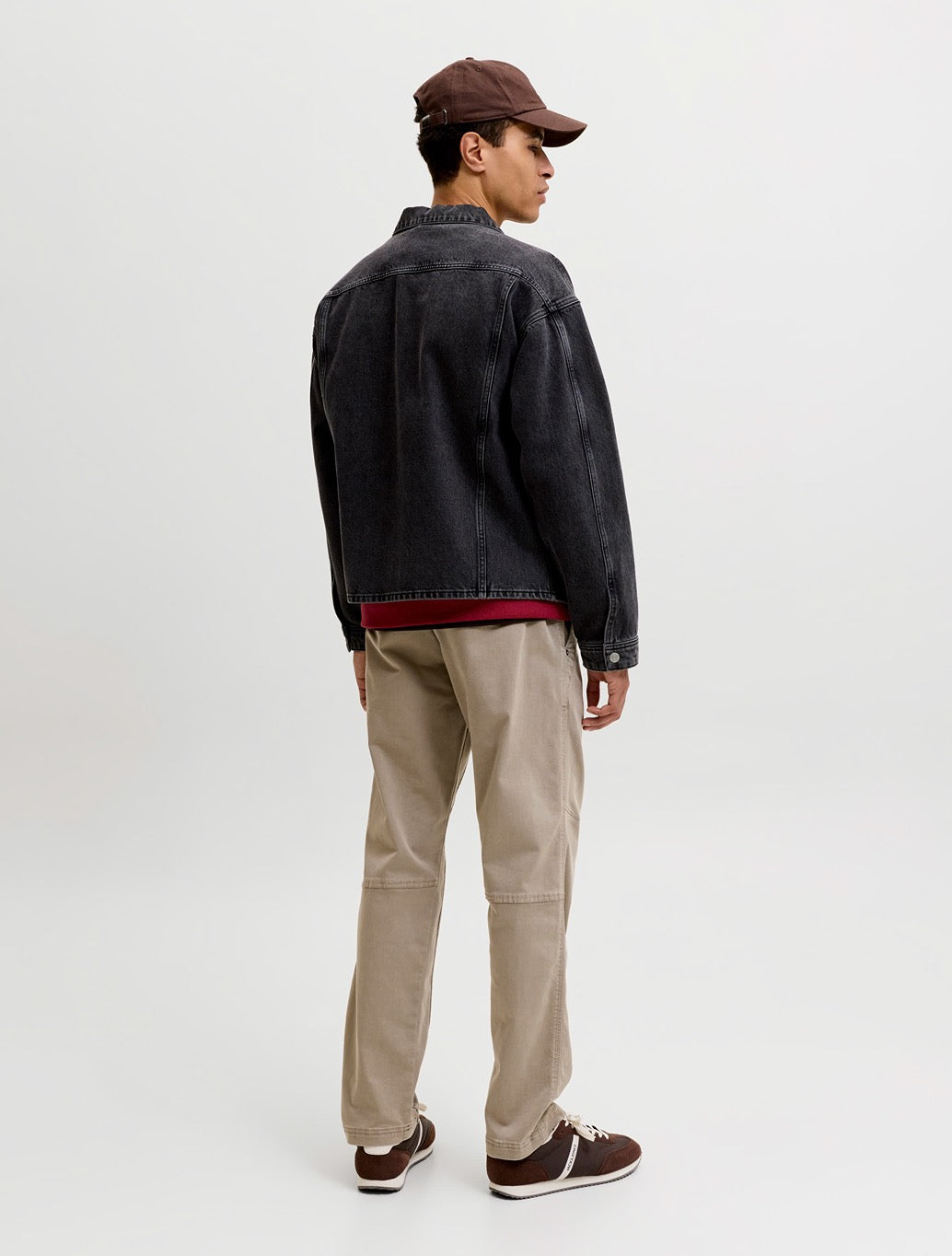 Jack & Jones Relaxed Fit Drawstring Trousers in Beige