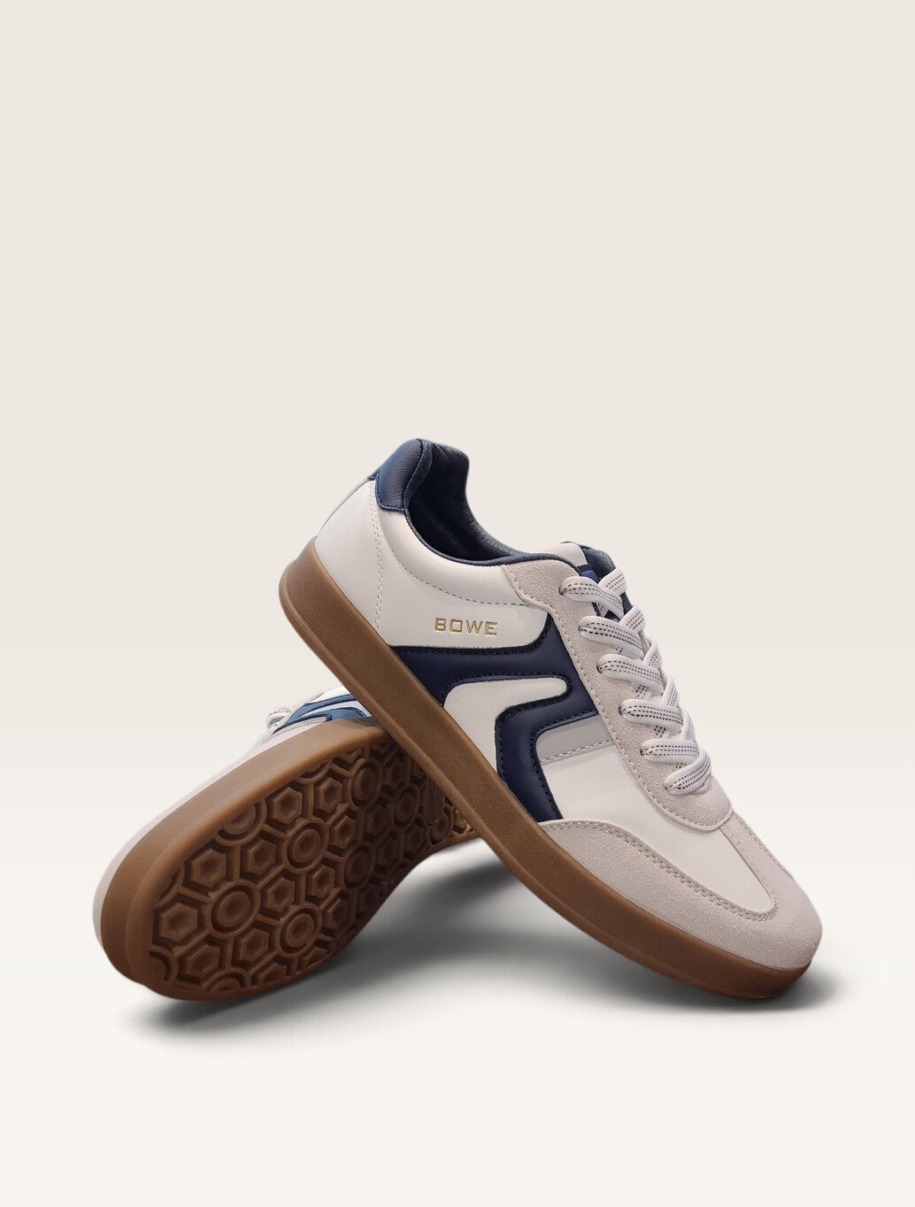 Tommy Bowe Shoes Burwett Trainer in White with Navy