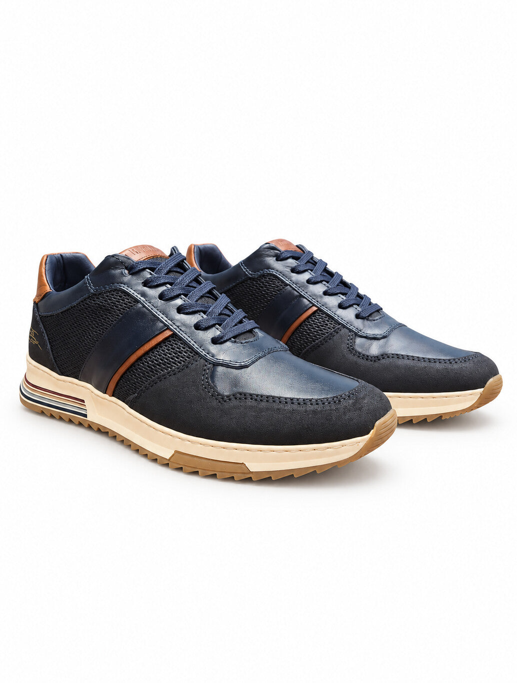 Lloyd & Pryce Deaves Leather Trainer in Storm