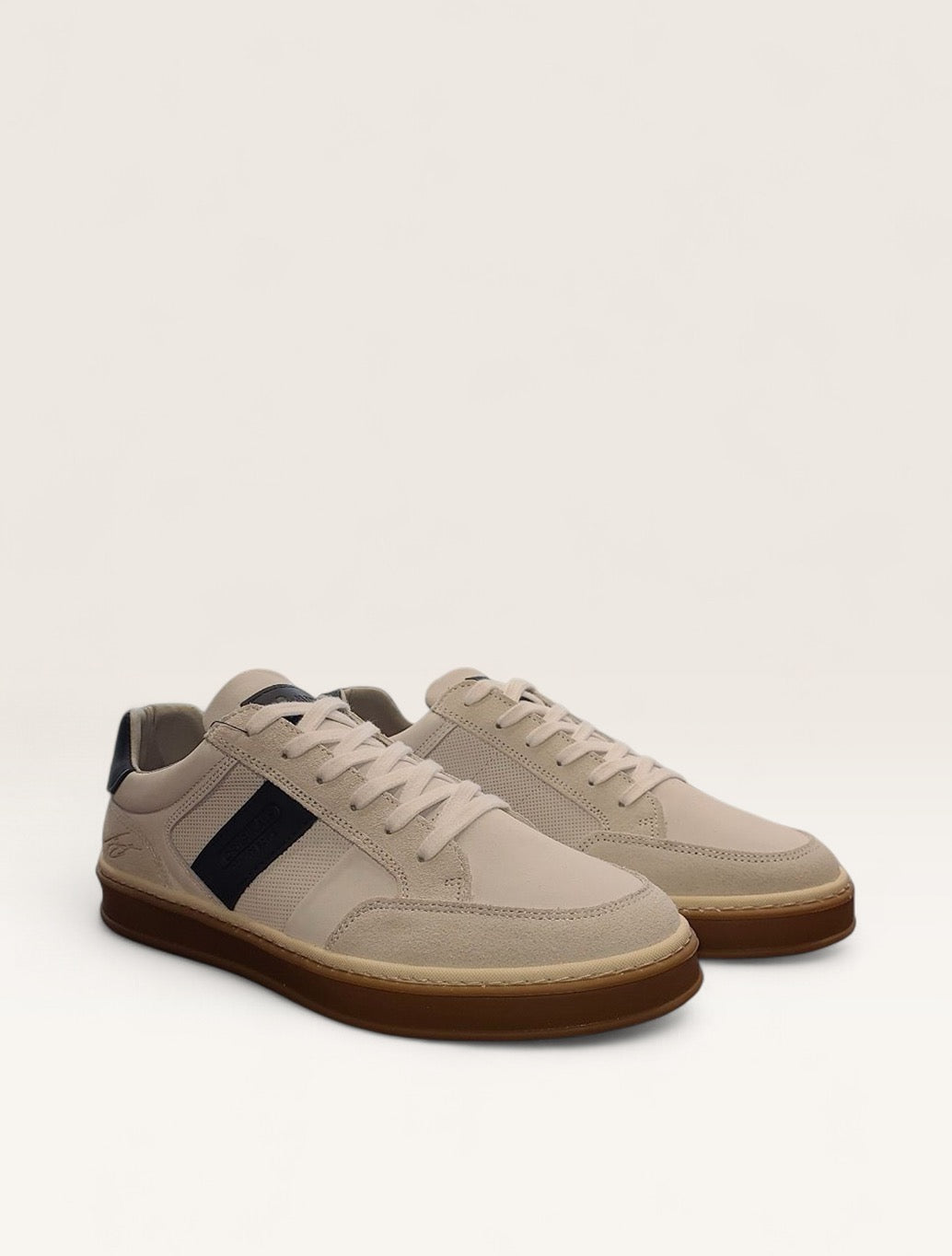 Lloyd & Pryce Pietsch Trainers in Light Beige