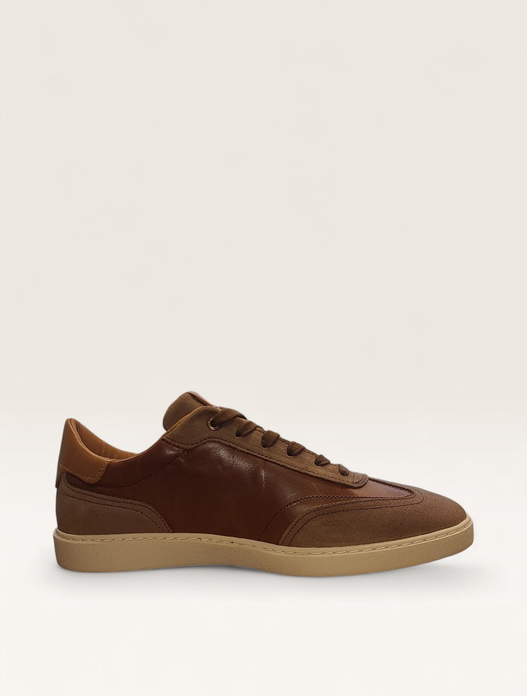 Lloyd & Pryce Tizzano Leather Trainers in Camel