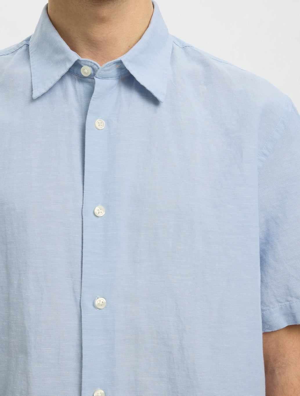 Selected Clay Short Sleeved Linen-Blend Shirt in Light Blue
