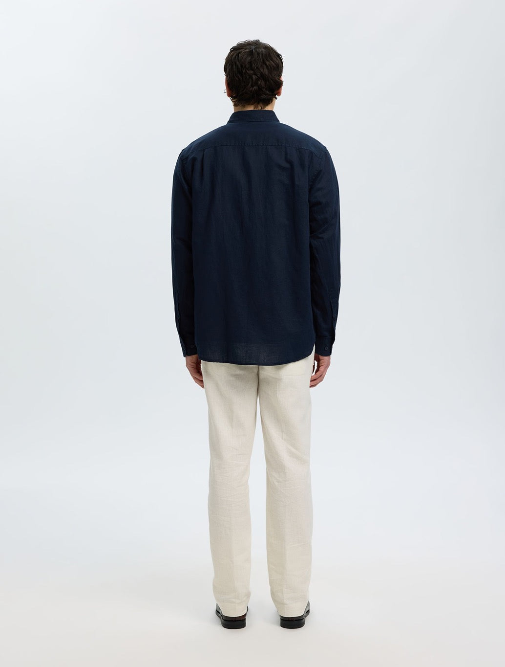 Selected Clay Regular Fit Linen-Blend Shirt in Navy