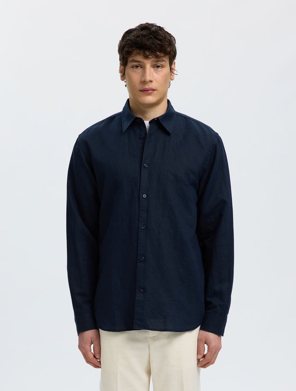 Selected Clay Regular Fit Linen-Blend Shirt in Navy