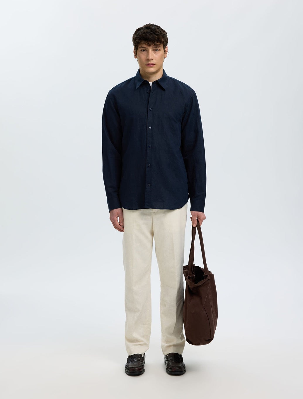 Selected Clay Regular Fit Linen-Blend Shirt in Navy