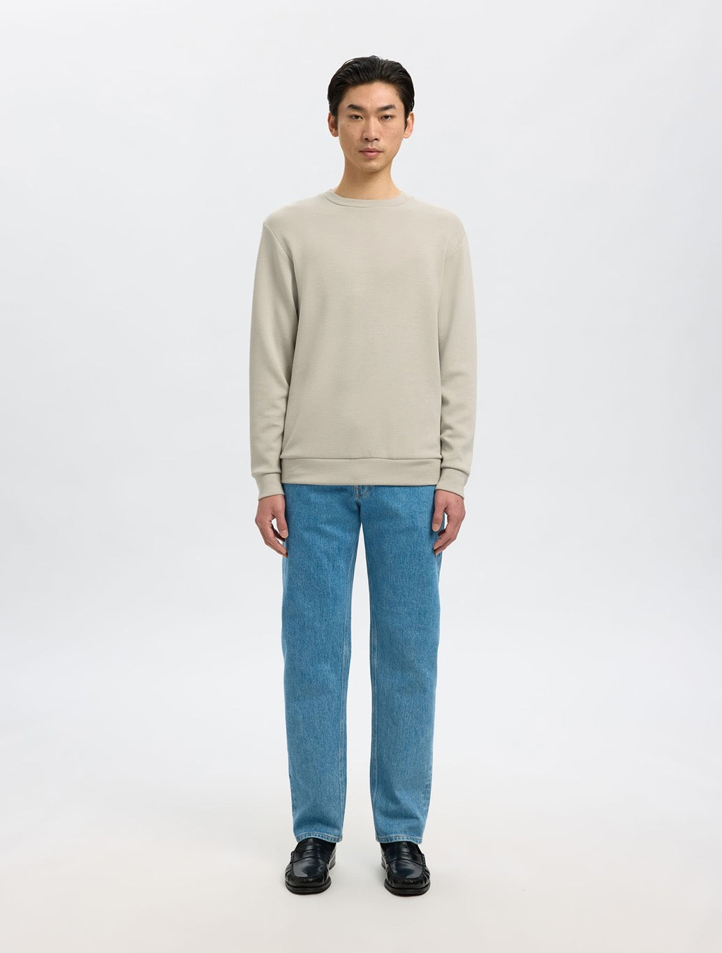 Selected Manuel Viscose Blend Sweatshirt in Sand