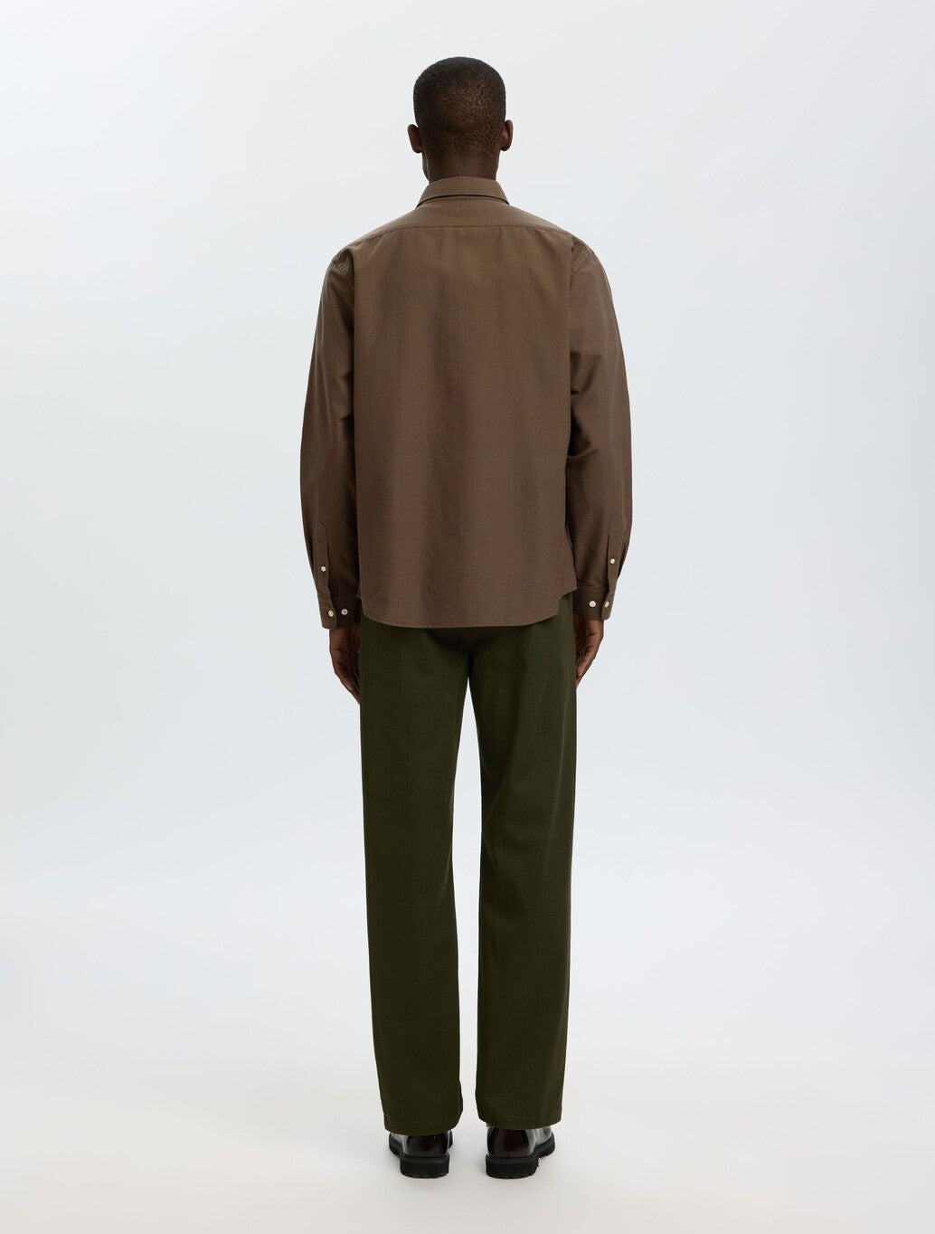Selected Rick Oxford Shirt in Dark Brown