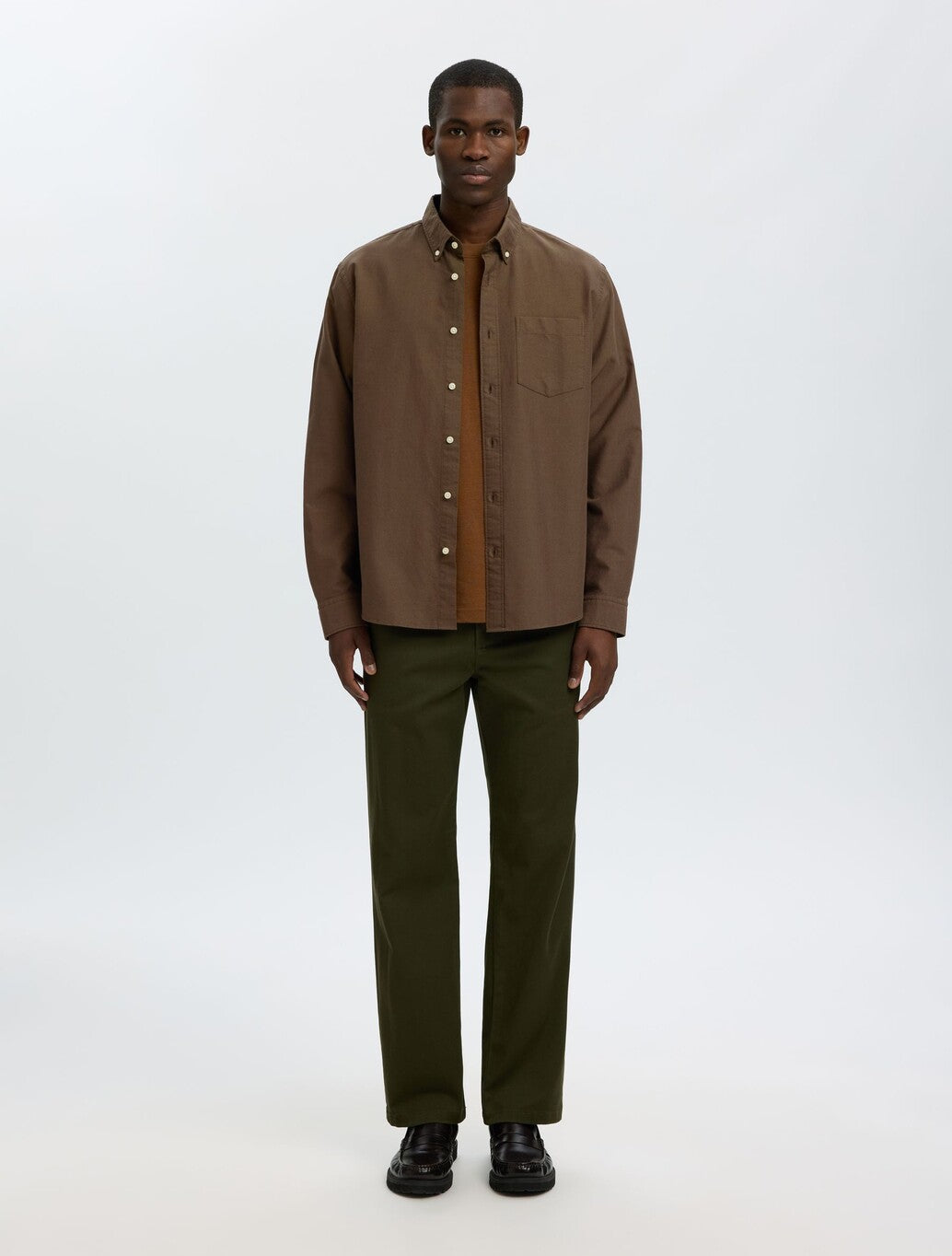 Selected Rick Oxford Shirt in Dark Brown