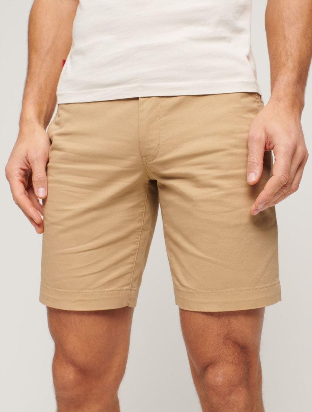 Superdry - Stretch Chino Shorts - Beige