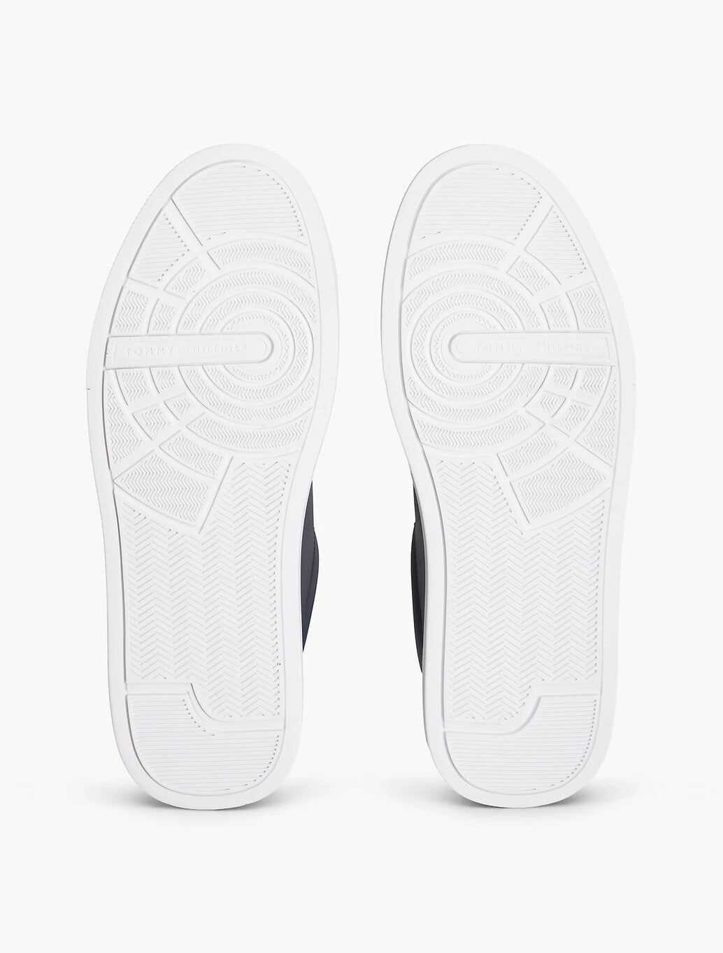 Tommy Hilfiger Logo Court Trainers With Leather in Navy