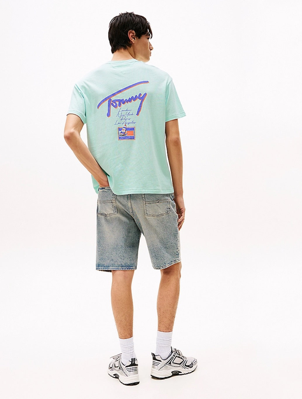 Tommy Jeans - Back Logo Graphic Relaxed T-Shirt - Mint Green