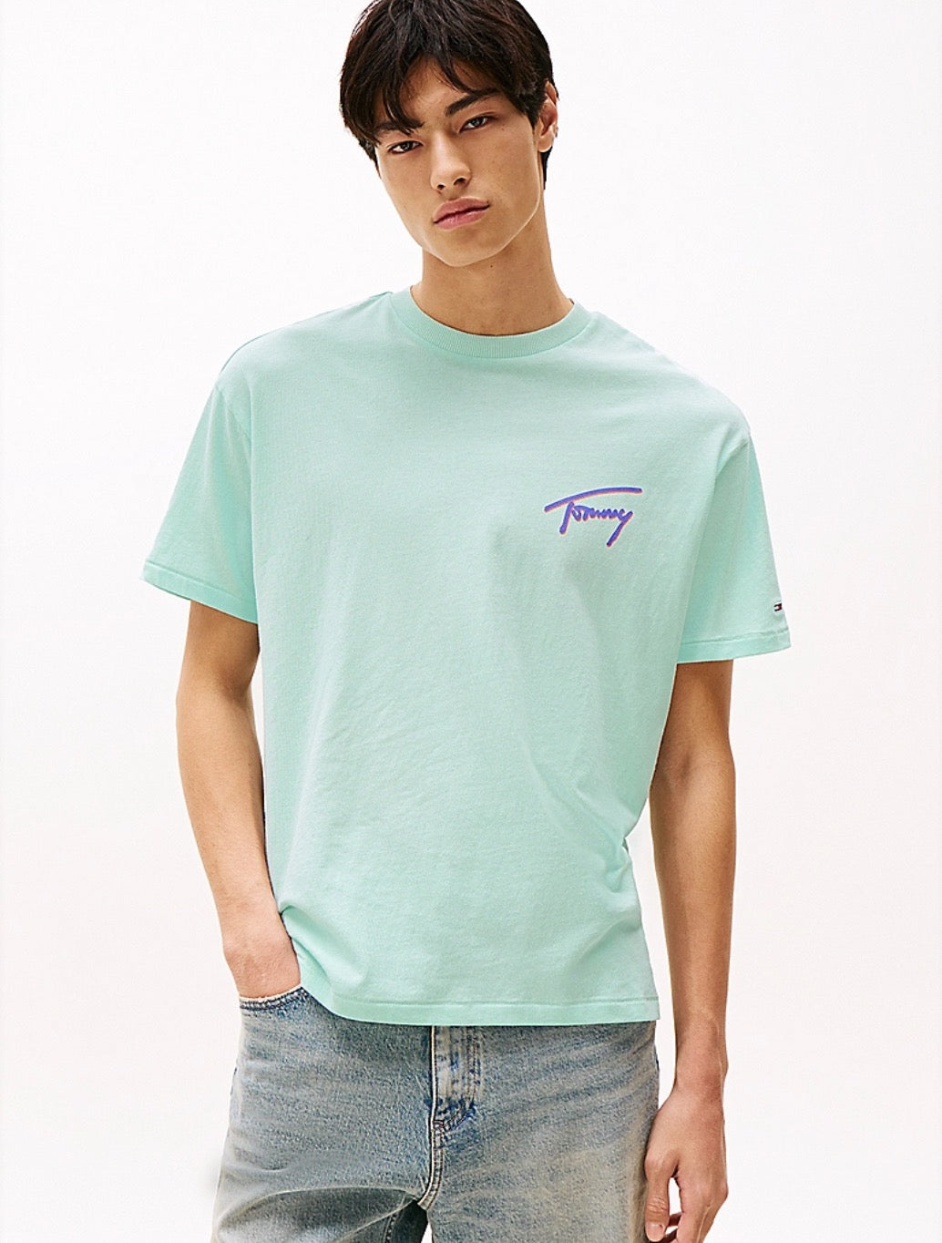 Tommy Jeans - Back Logo Graphic Relaxed T-Shirt - Mint Green