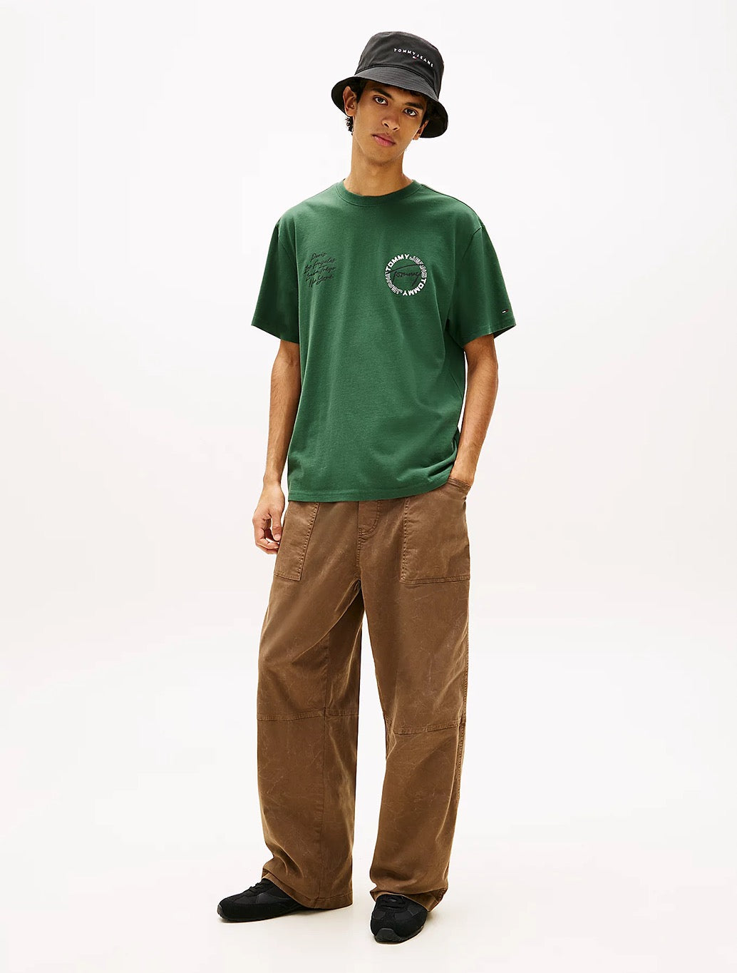 Tommy Jeans - Circular Back Logo Relaxed T-Shirt - Dark Green