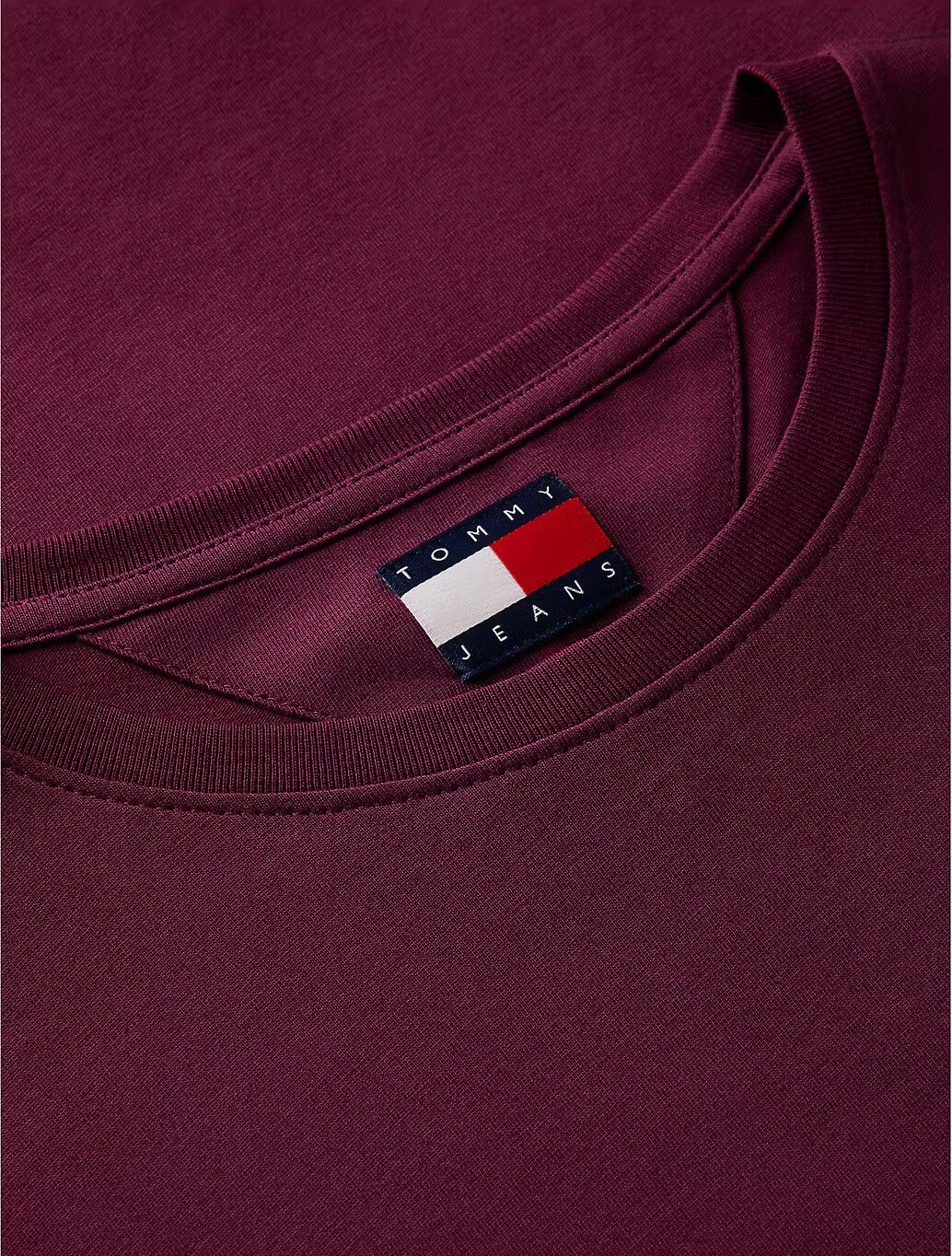 Tommy Jeans Flag Extra Slim T-Shirt in Calypso Berry
