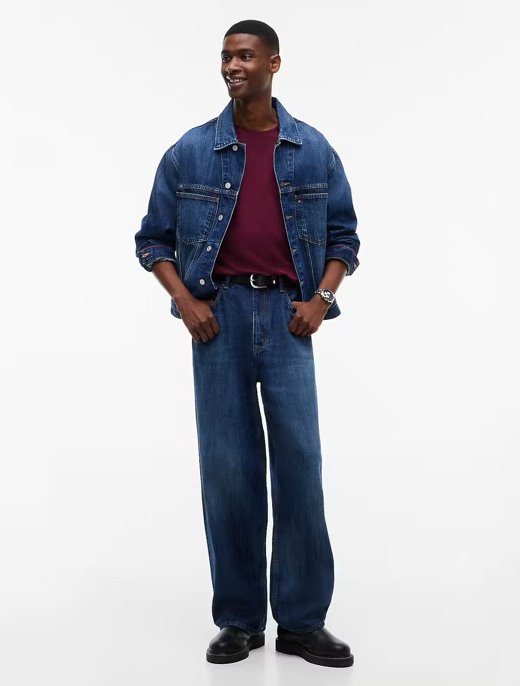 Tommy Jeans Flag Extra Slim T-Shirt in Calypso Berry
