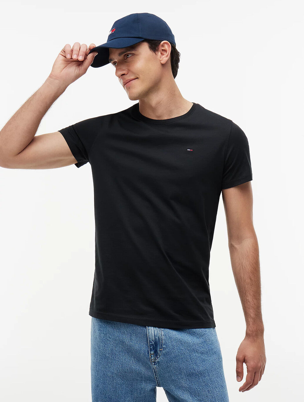 Tommy Jeans Flag Extra Slim T-Shirt in Tommy Black