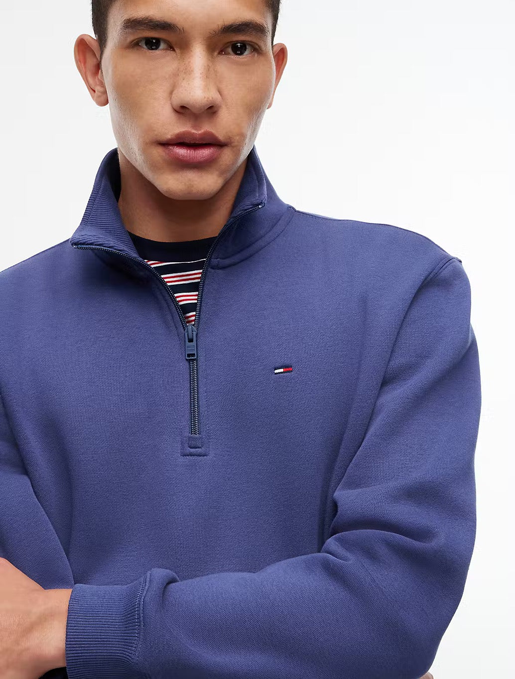 Tommy Jens Flag Quarter-Zip Sweatshirt in Dark Blue