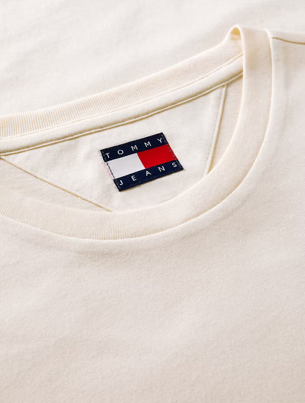 Tommy Jeans Jaspe Slim Fit T-Shirt in Cream