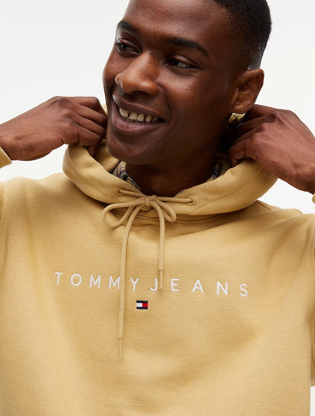 Tommy Jeans Linear Logo Fleece Drawstring Hoody in Sand