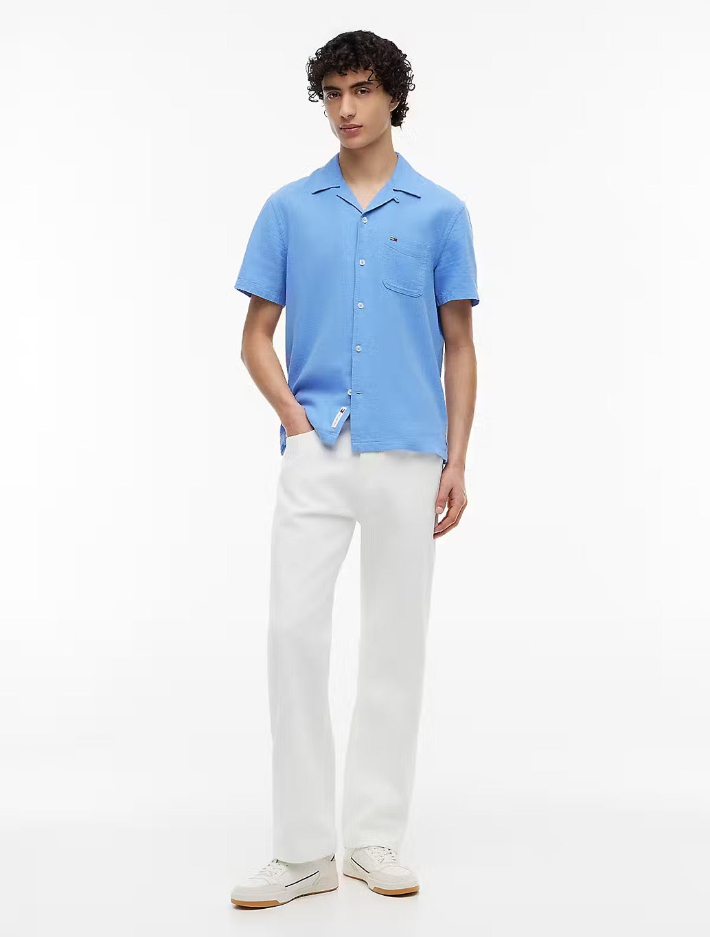 Tommy Jeans Linen Blend Short Sleeve Shirt in Blue