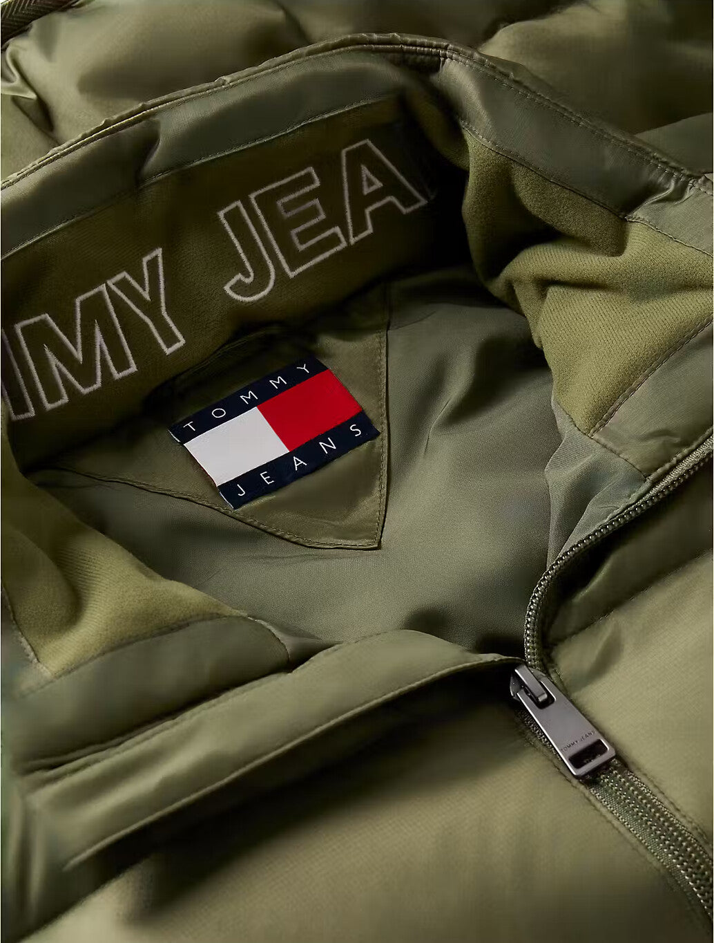 Tommy Jeans Packable Down Jacket in Khaki