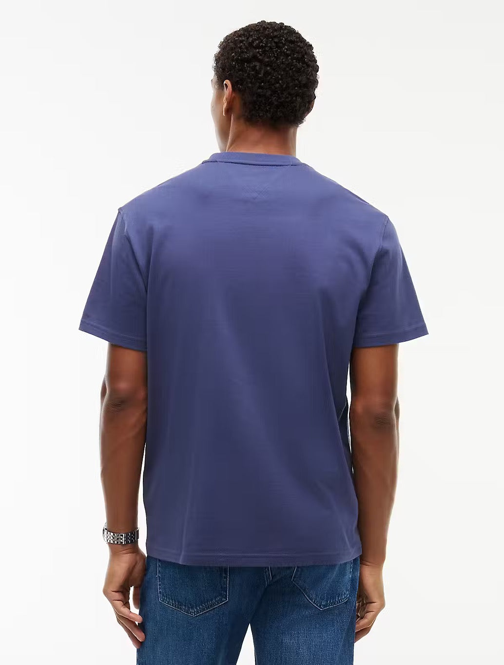 Tommy Jeans Relaxed Flag Logo T-Shirt in Dark Blue