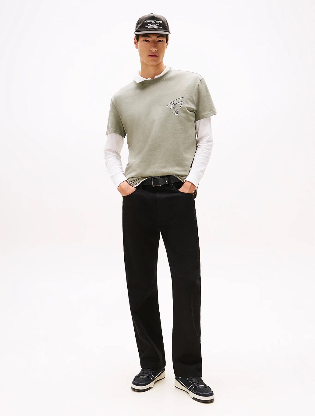 Tommy Jeans - Signature Back Logo Jersey T-Shirt - Khaki