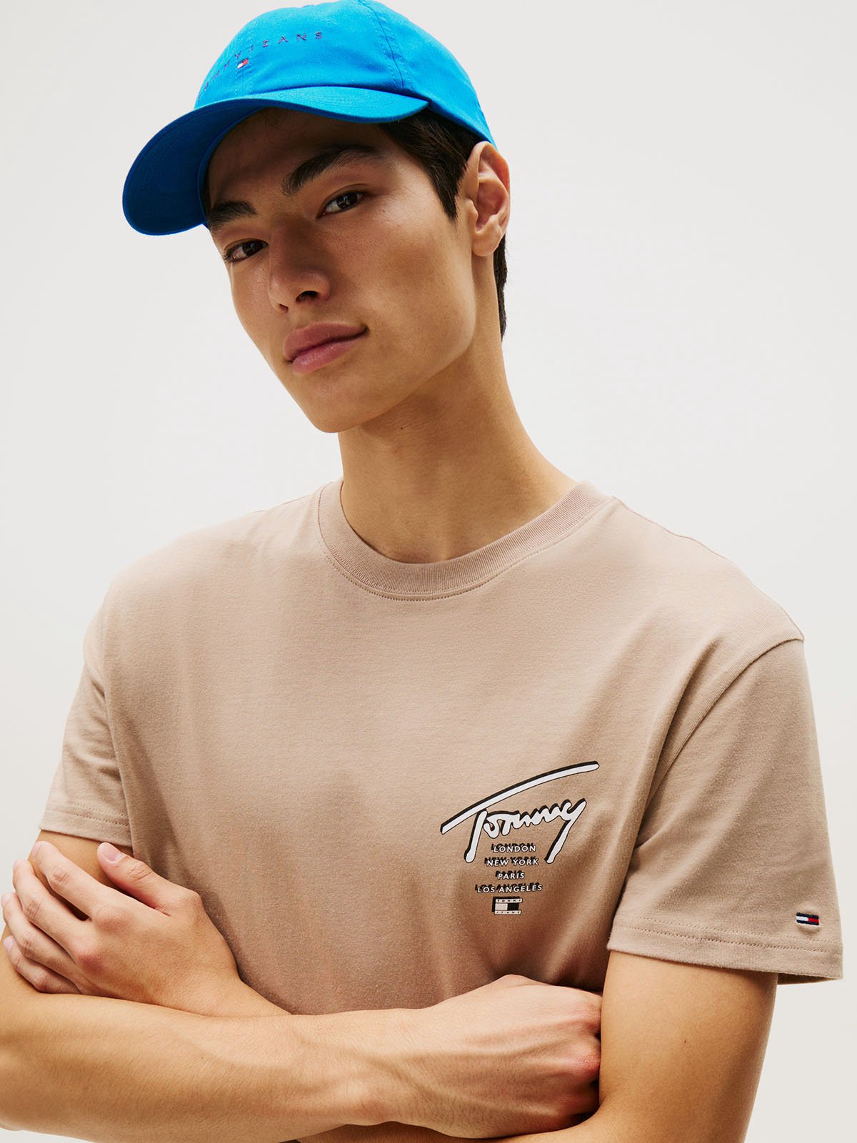 Tommy Jeans - Signature Back Logo Jersey T-Shirt - Light Brown