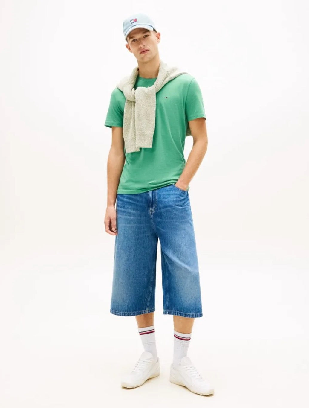 Tommy Jeans Extra Slim Fit T-Shirt in Green