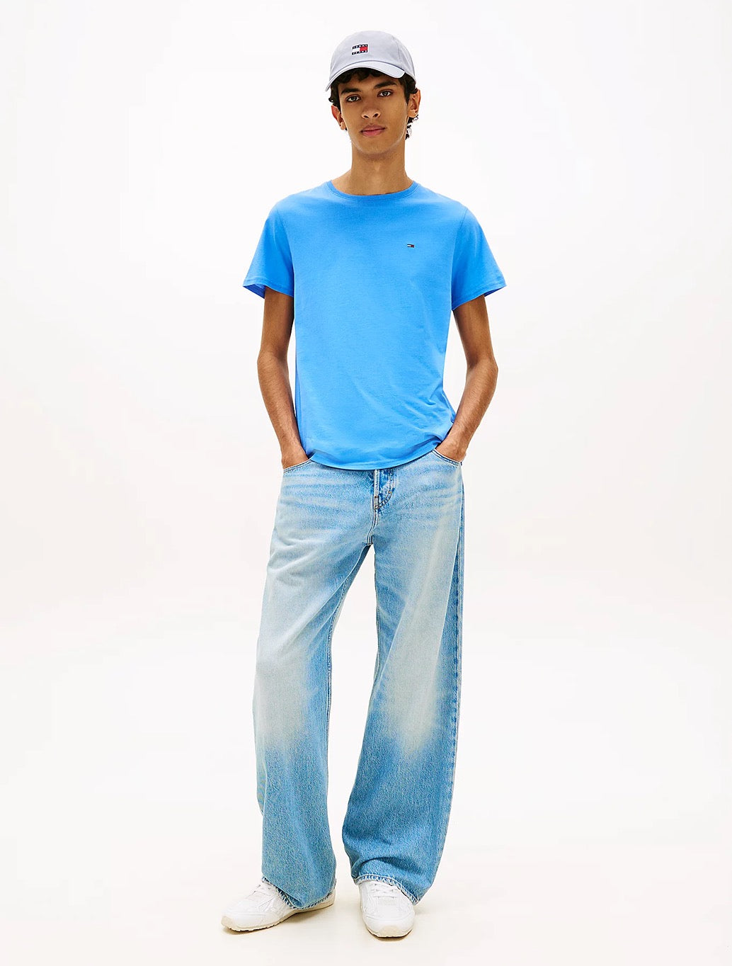 Tommy Jeans Extra Slim Fit T-Shirt in Light Blue